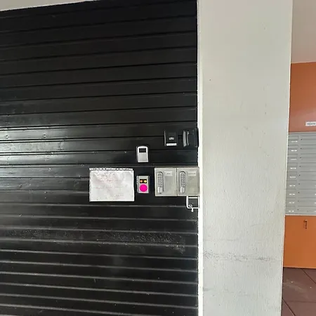 Perle Am Yachthafen - Chic Aparment شقة باد سفيشنآن